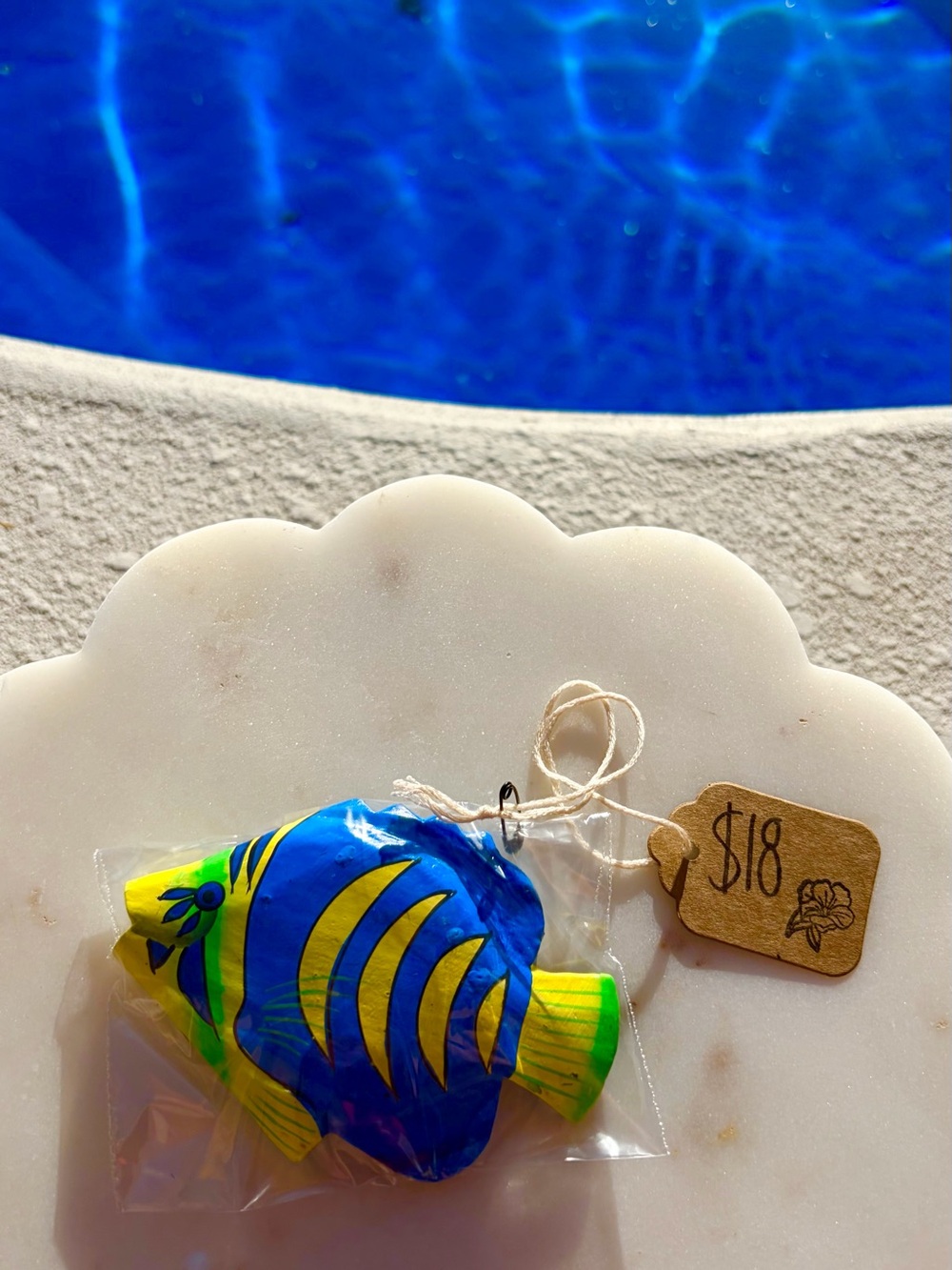 Tropical Fish 🐠 ✨ Magnet - Wood Carved and Hand Painted in Indonesia